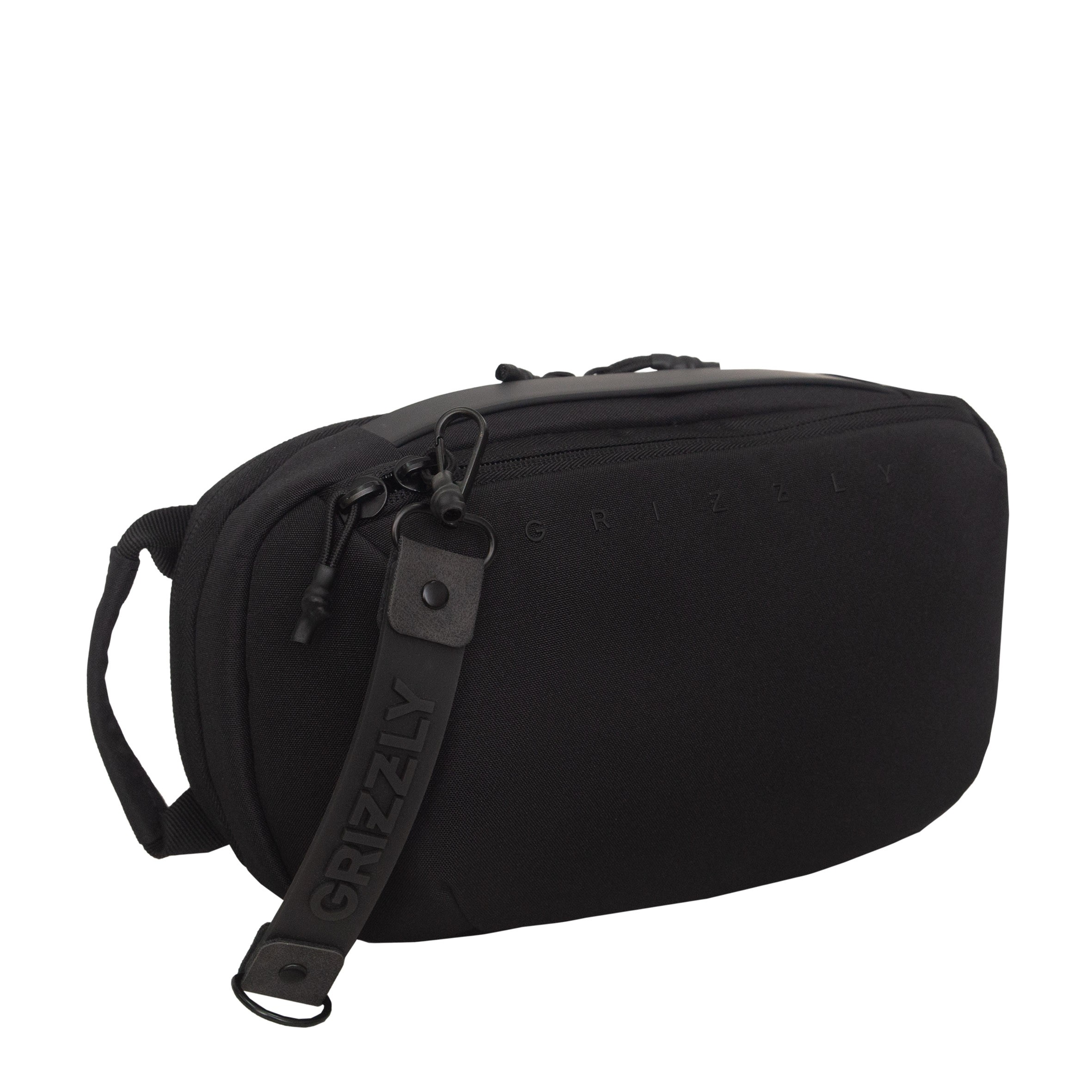 Наплечная сумка с обвесом