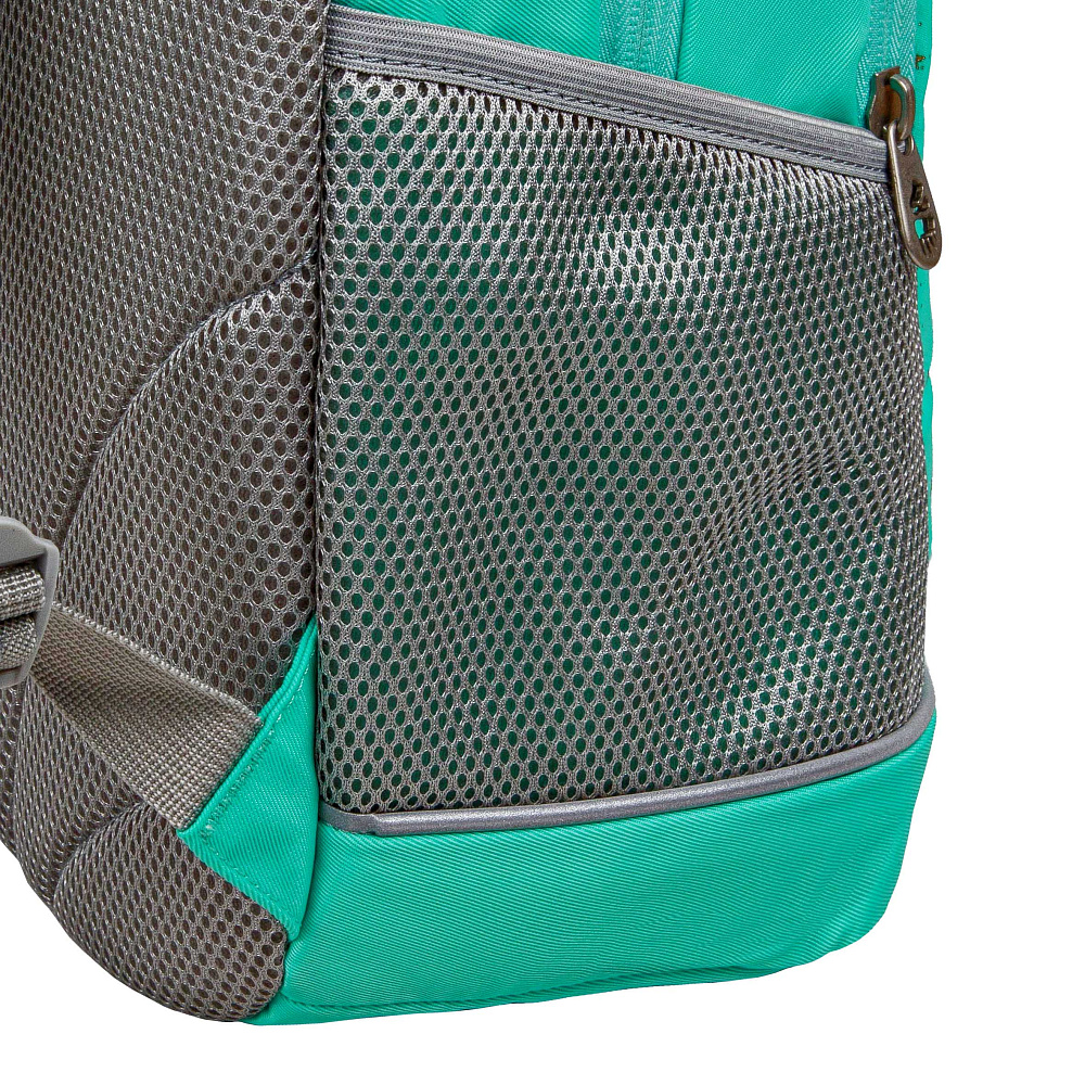 RG-663-6 Рюкзак школьный с картхолдером на держателе