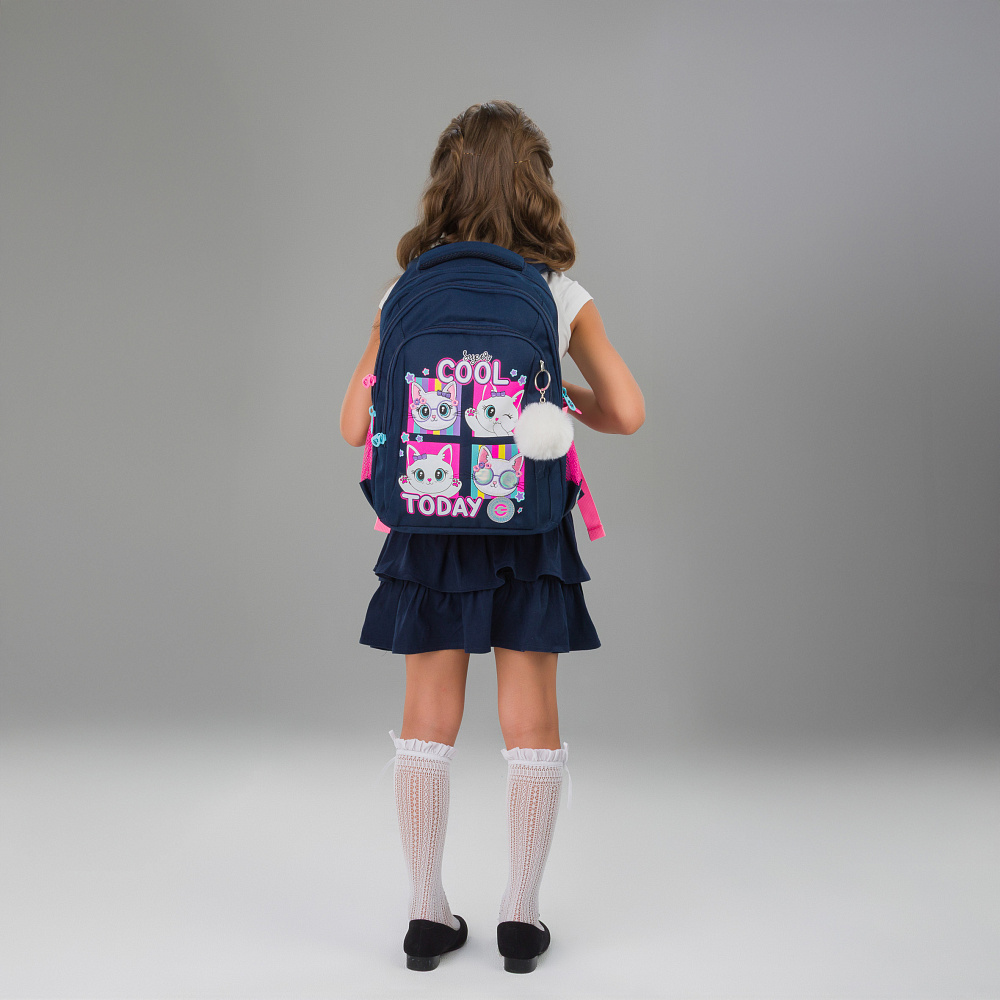 RG-561-1 Рюкзак школьный