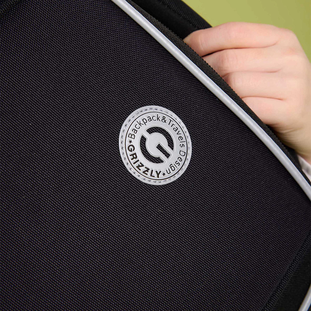 RAf-593-3 Рюкзак школьный с картхолдером на держателе