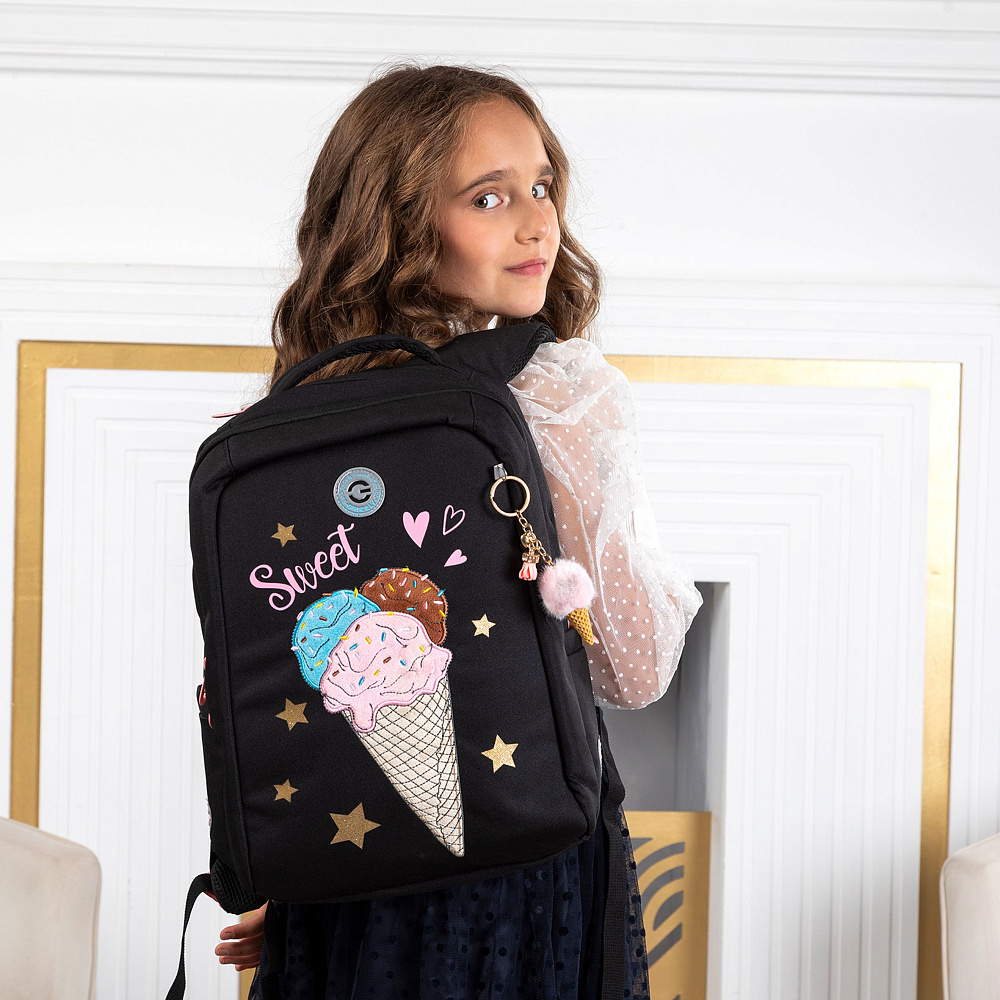 RG-466-3 Рюкзак школьный