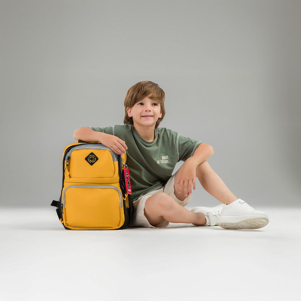 RB-553-1 Рюкзак школьный с картхолдером на держателе