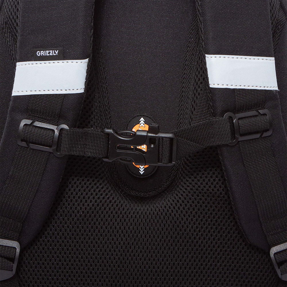 RAz-587-18 Рюкзак школьный